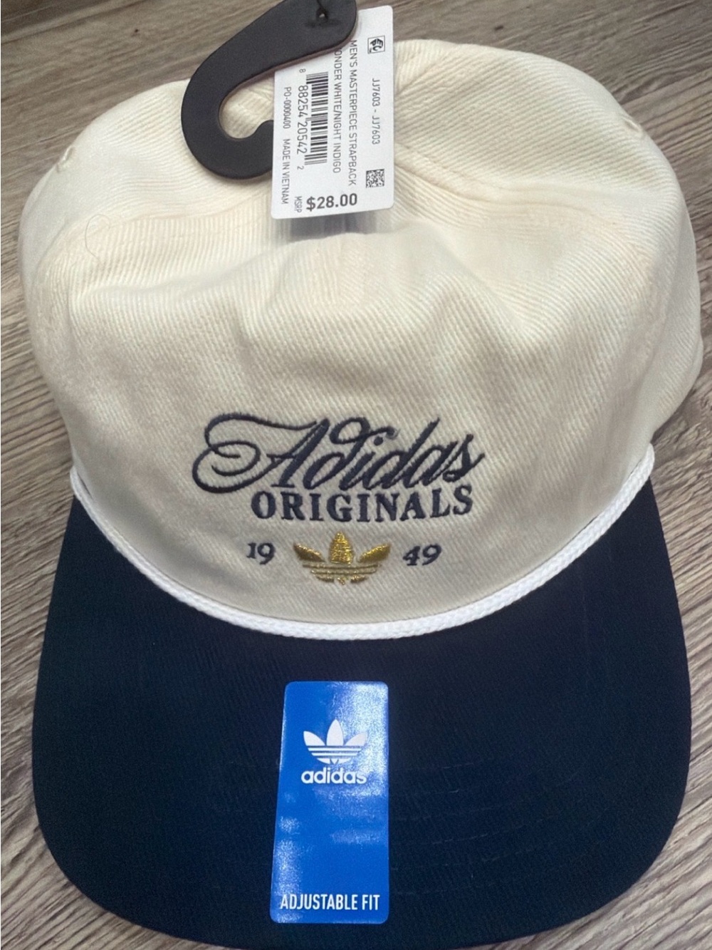 NWT Adidas Originals Adjustable Dad Hat Cream Navy Trefoil Logo